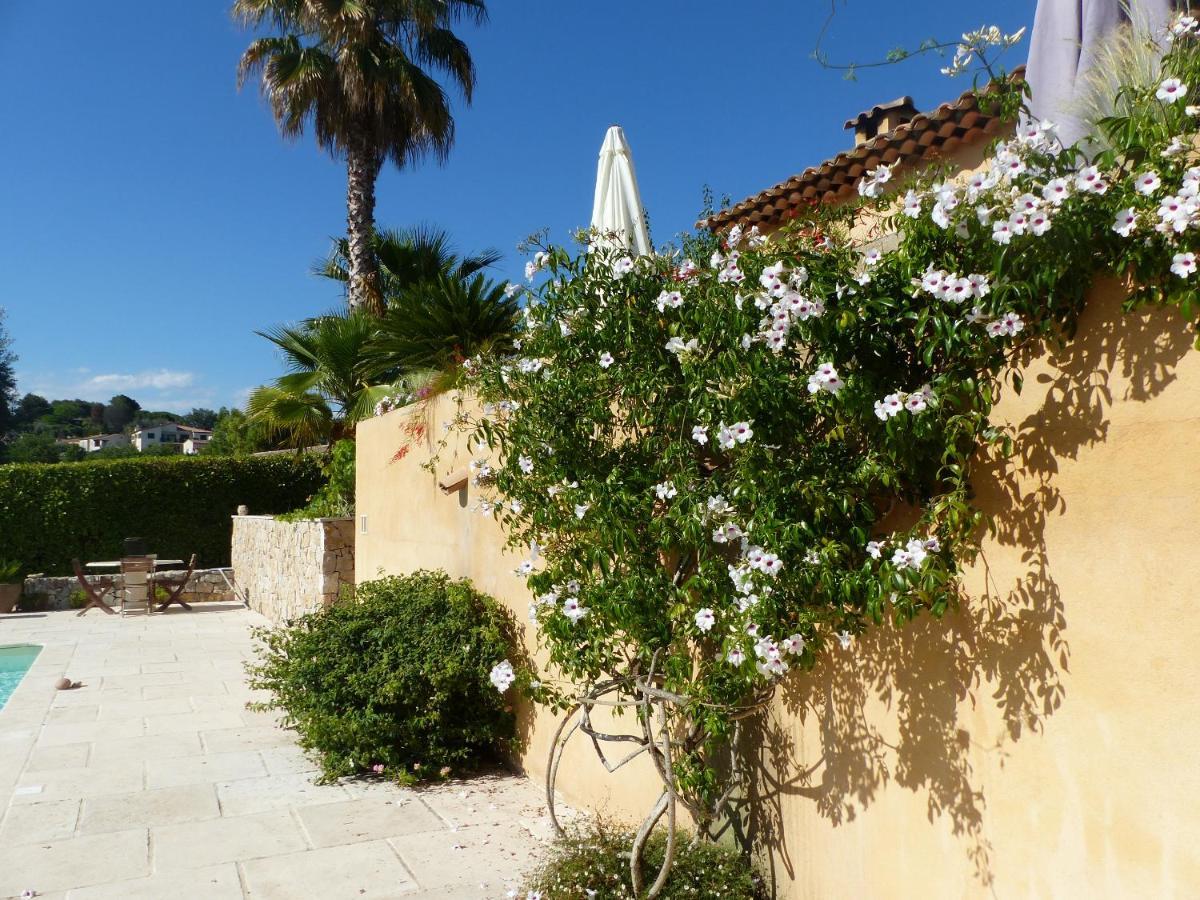 Bed and Breakfast Les Collines De St Paul Saint-Paul-de-Vence Exterior foto