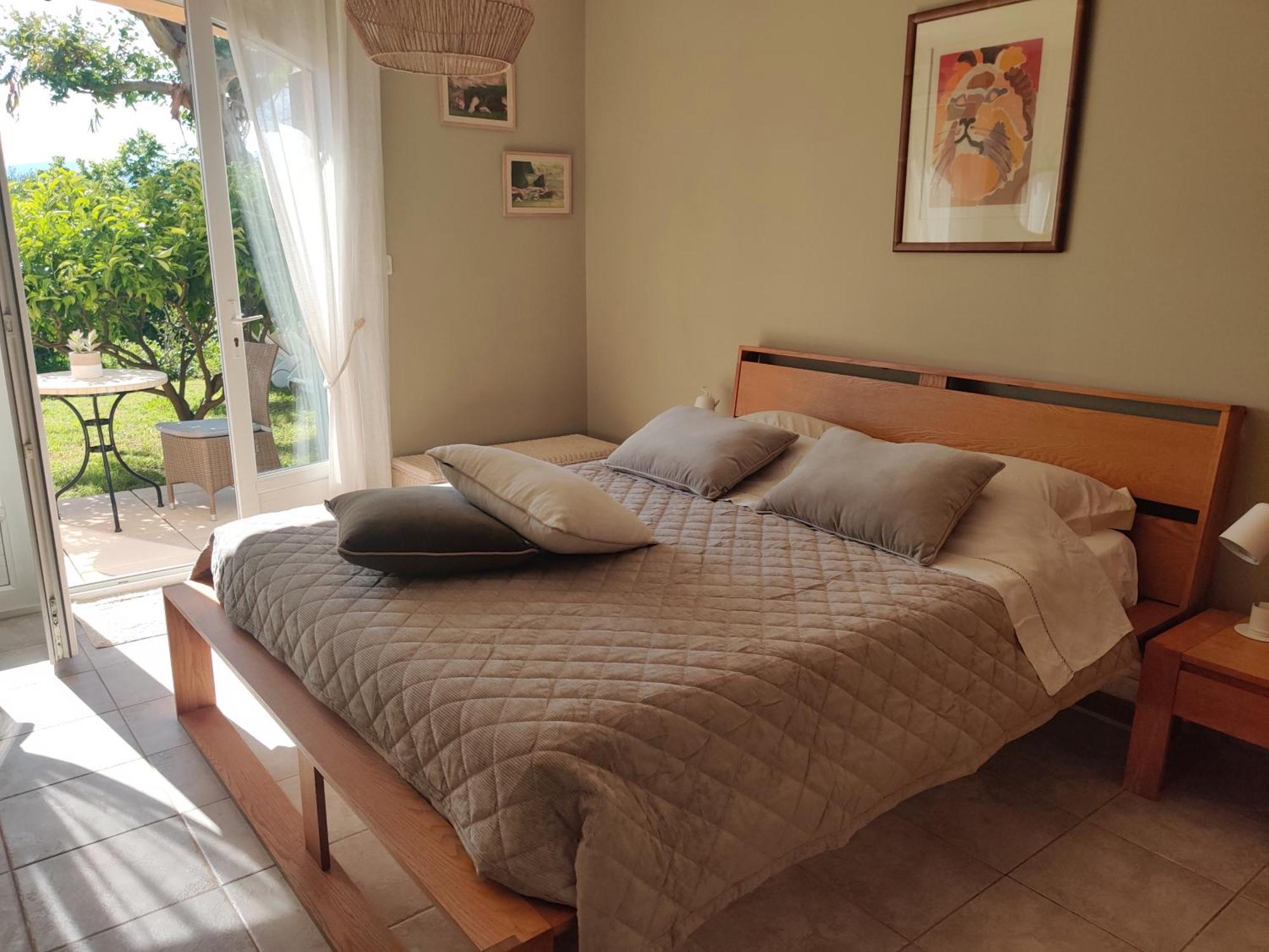 Bed and Breakfast Les Collines De St Paul Saint-Paul-de-Vence Exterior foto